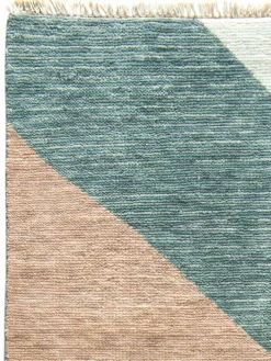 Kibek Agra Collection