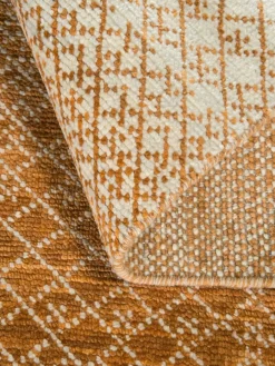 Kibek Agra Collection