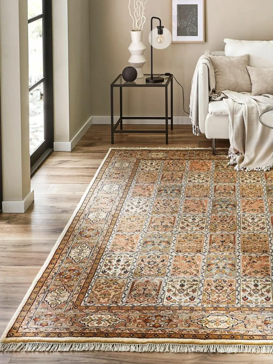 Kinder Kibek Jahidpur Bachtiar