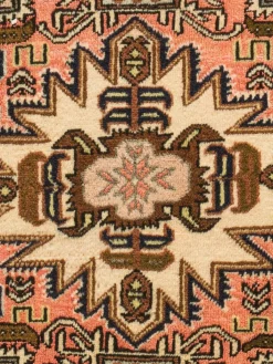 Kibek Meshkin auf Seide