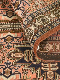 Kibek Meshkin auf Seide