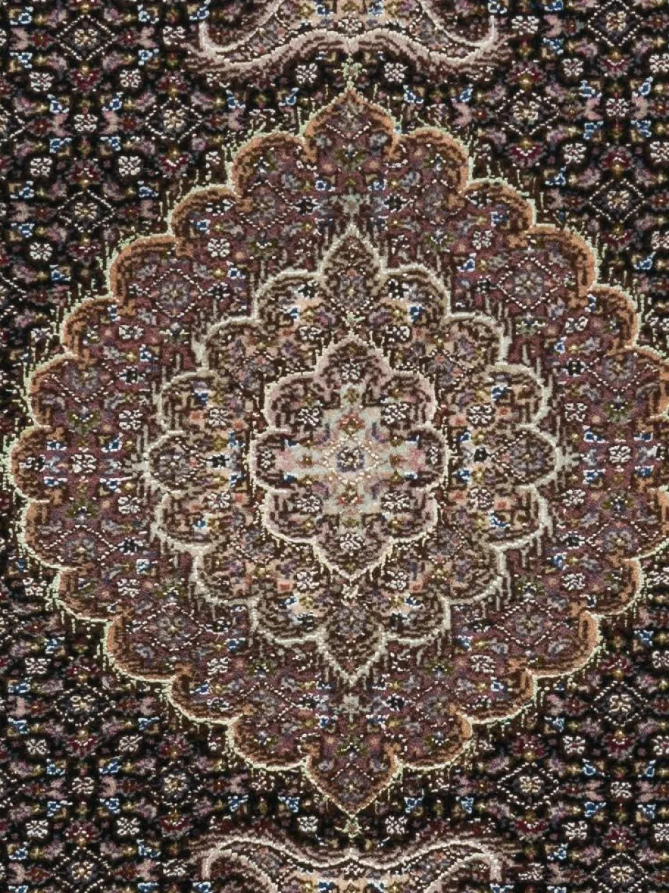 Kibek Täbriz 50 Raj