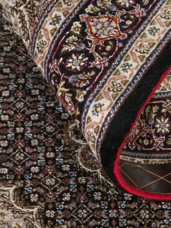 Kibek Täbriz 50 Raj