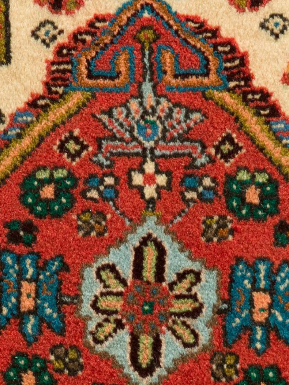 Kibek Tuiserkan Hamadan